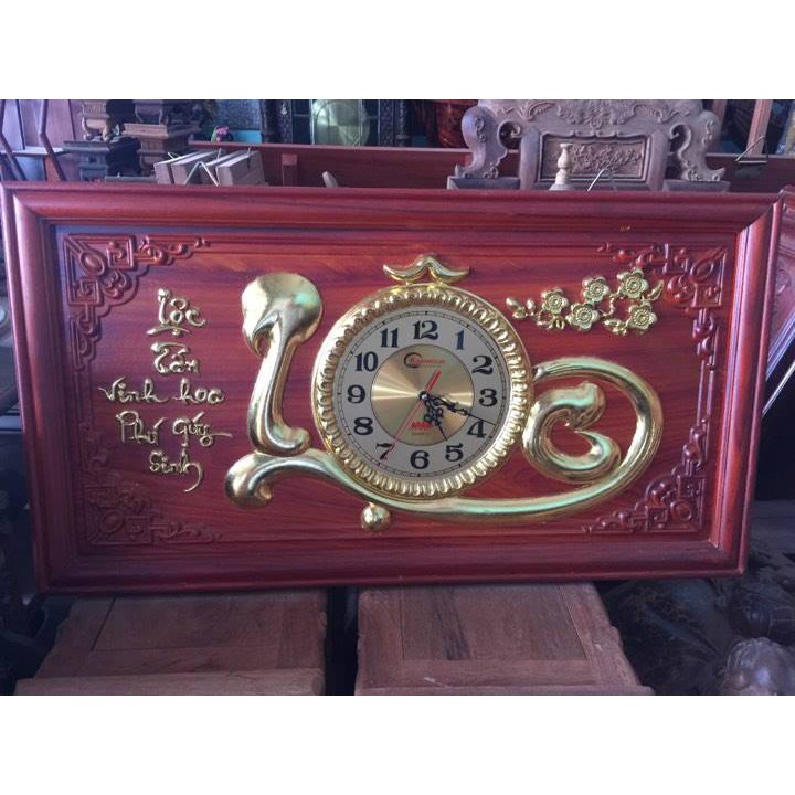 Đồng hồ treo tường chữ lộc kích thước 45x75 cm